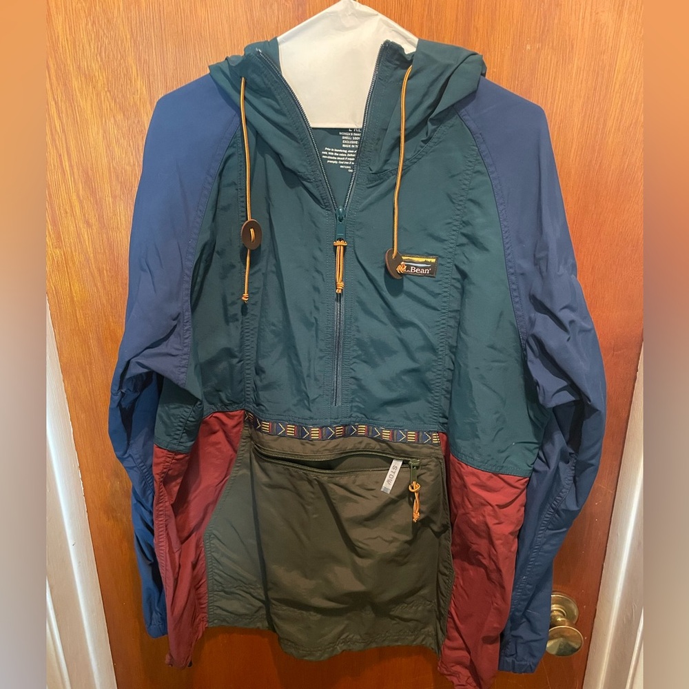 L.L. Bean Women's Colorblock Hooded Windbreaker in Teal, Navy & Burgundy